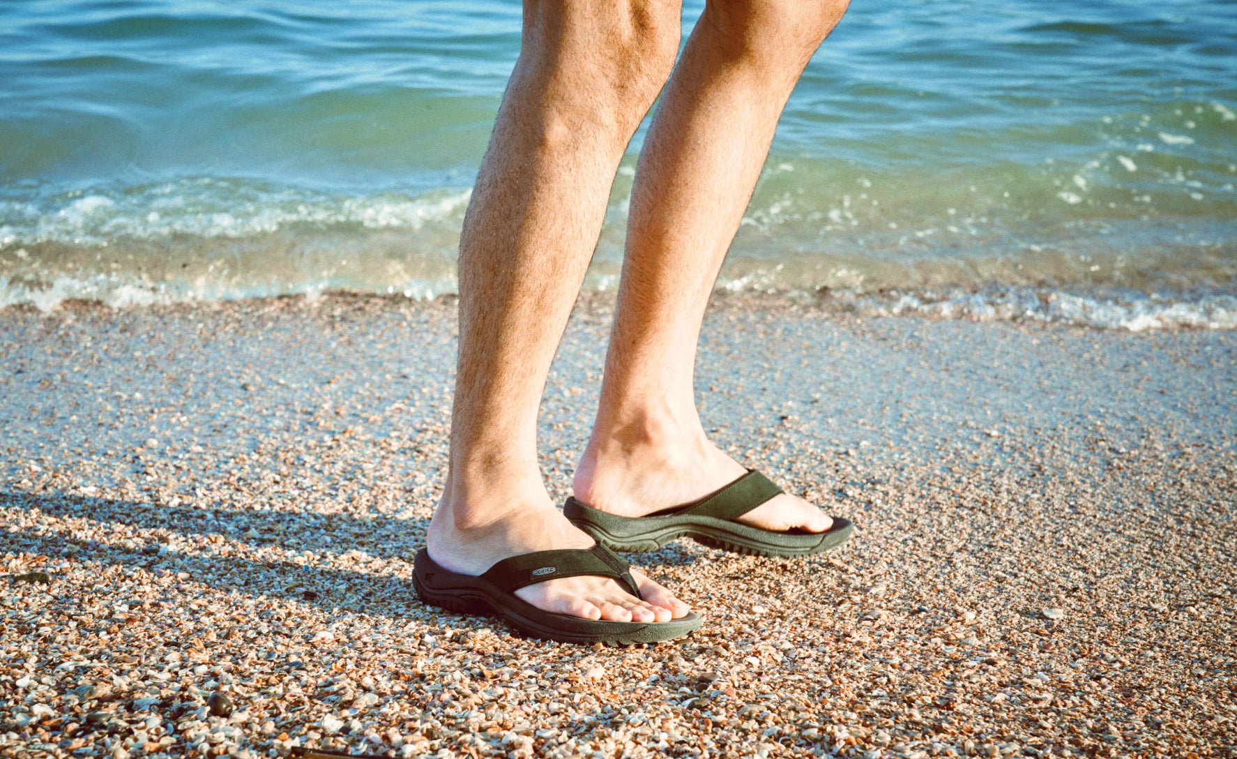 Men's Kona Leather Flip-Flop | Black/Steel Grey - Image 7