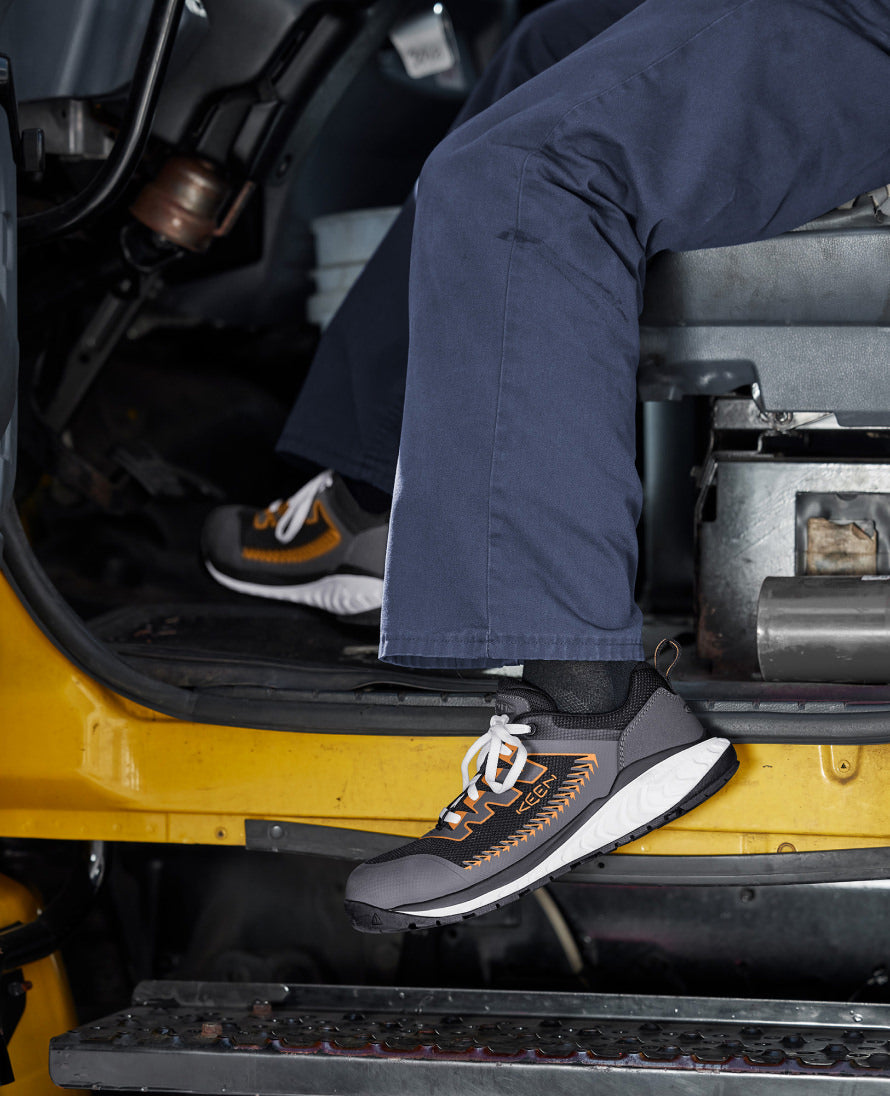 Men's Arvada Work Sneaker (Carbon Toe) | Black/Curry - Image 9