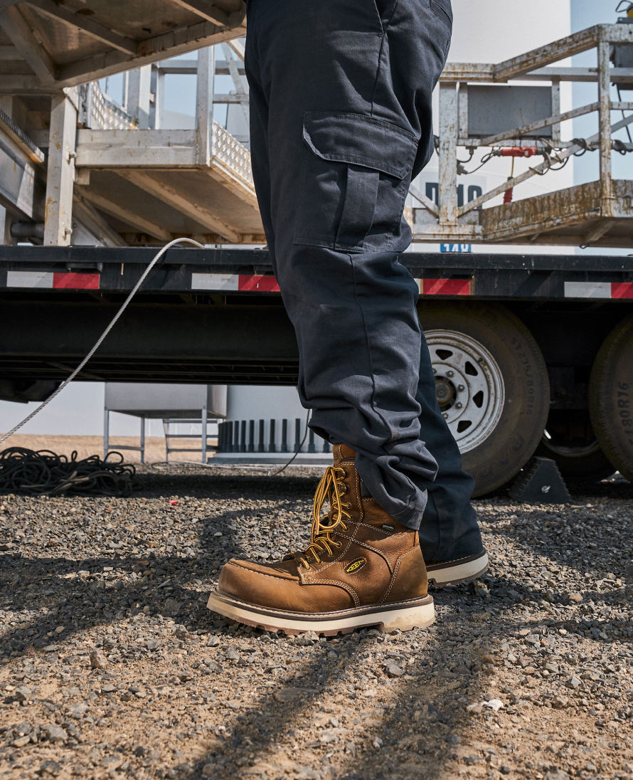 Men's Cincinnati 8 Waterproof 90° Heel Boot (Carbon Toe) | Belgian/Sandshell - Image 8