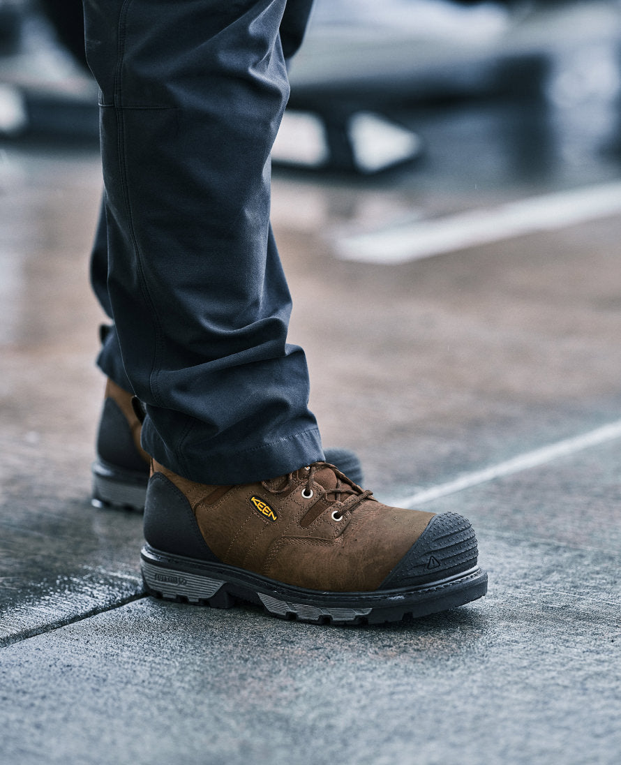 Men's Camden 8 Insulated Waterproof Boot (Carbon Toe) | Leather Brown/Black - Image 9